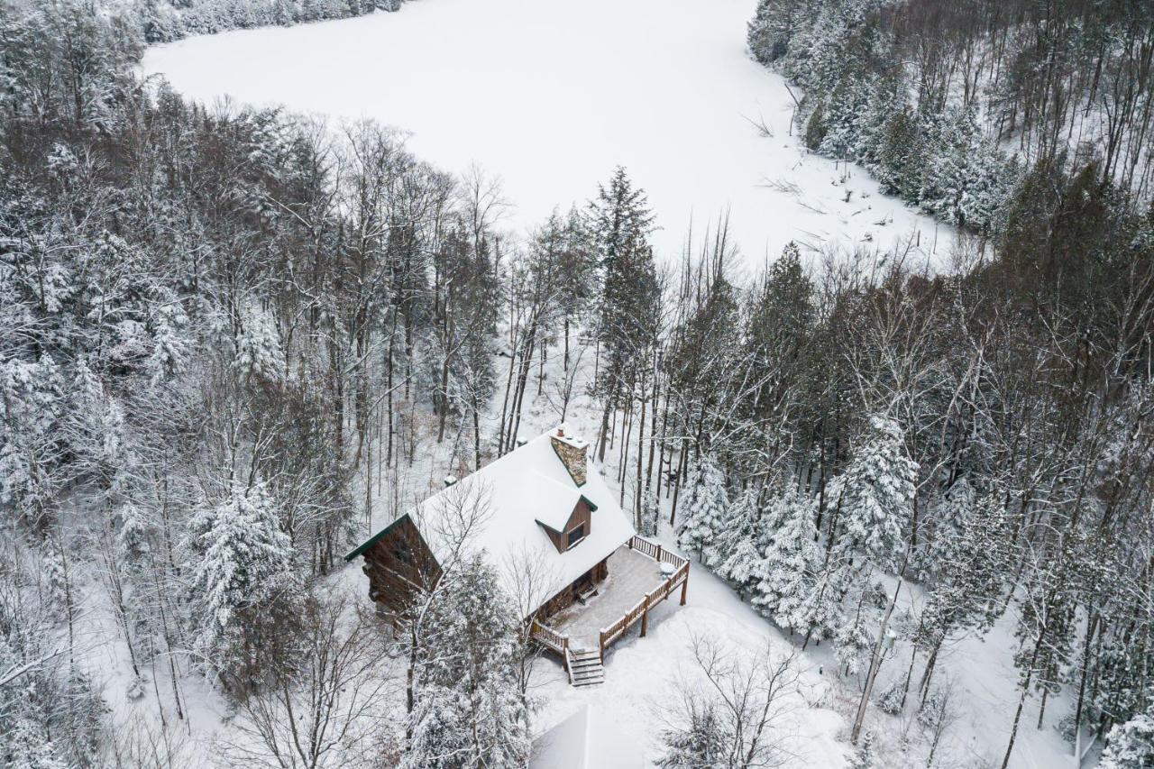 Domaine La Cedriere Villa Grenville-Sur-La-Rouge Bagian luar foto